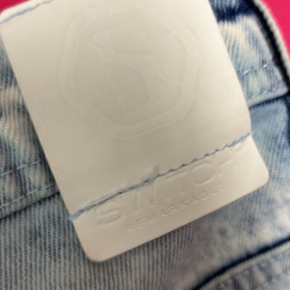 Men’s PREMIUM DENIM SHORTS - Picture 4 of 6